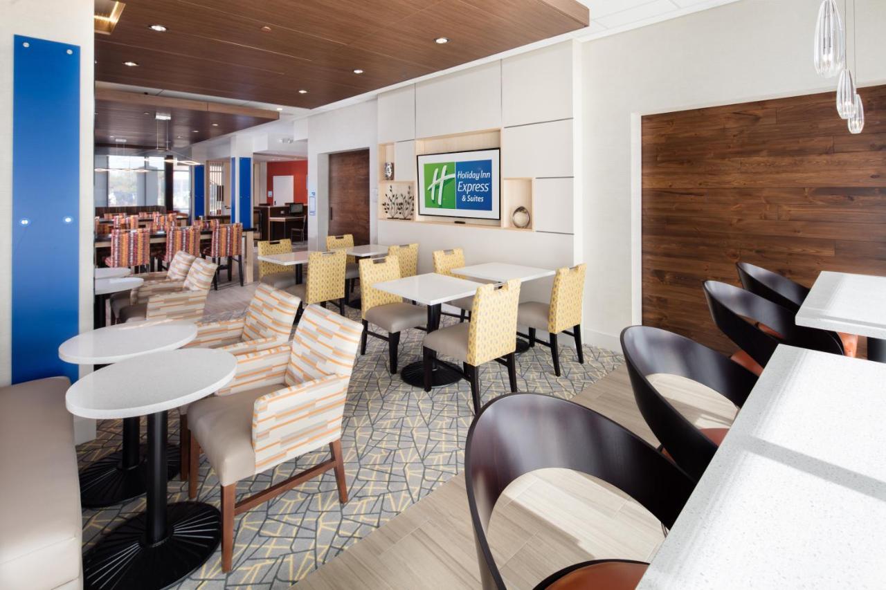 Holiday Inn Express East Peoria - Riverfront By Ihg Extérieur photo